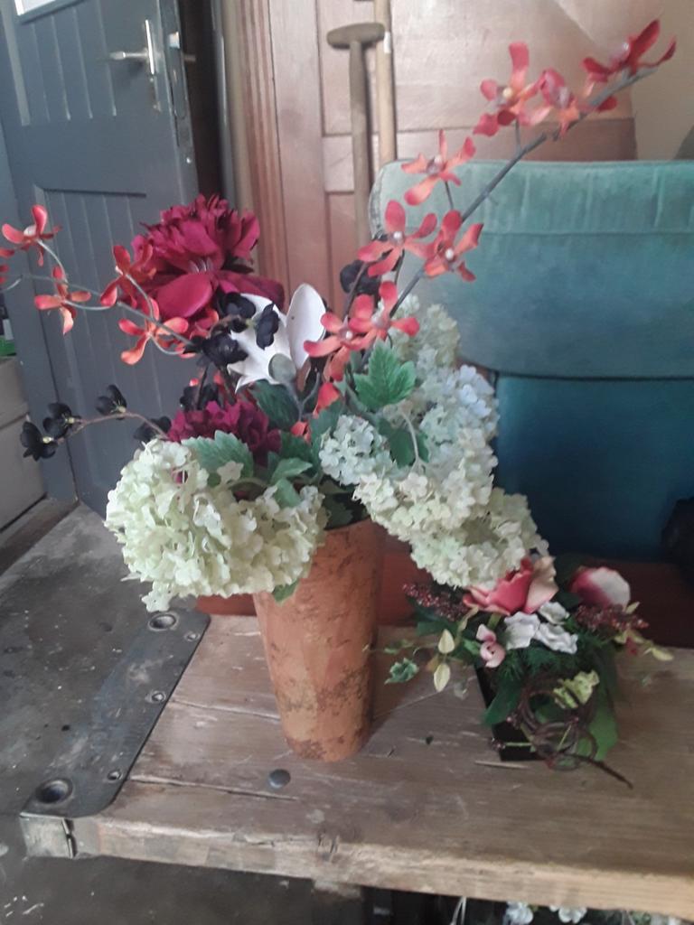 Kunstbloemen, Ophalen