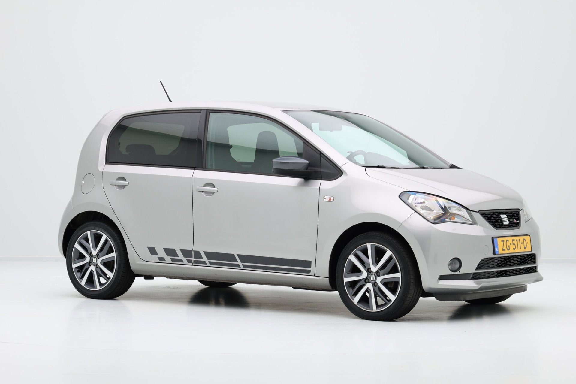 Seat Mii 1.0 FR-Line 5-drs LMV|Airco, Auto's, Voorwielaandrijving, Dealer onderhouden, Gebruikt, Euro 6