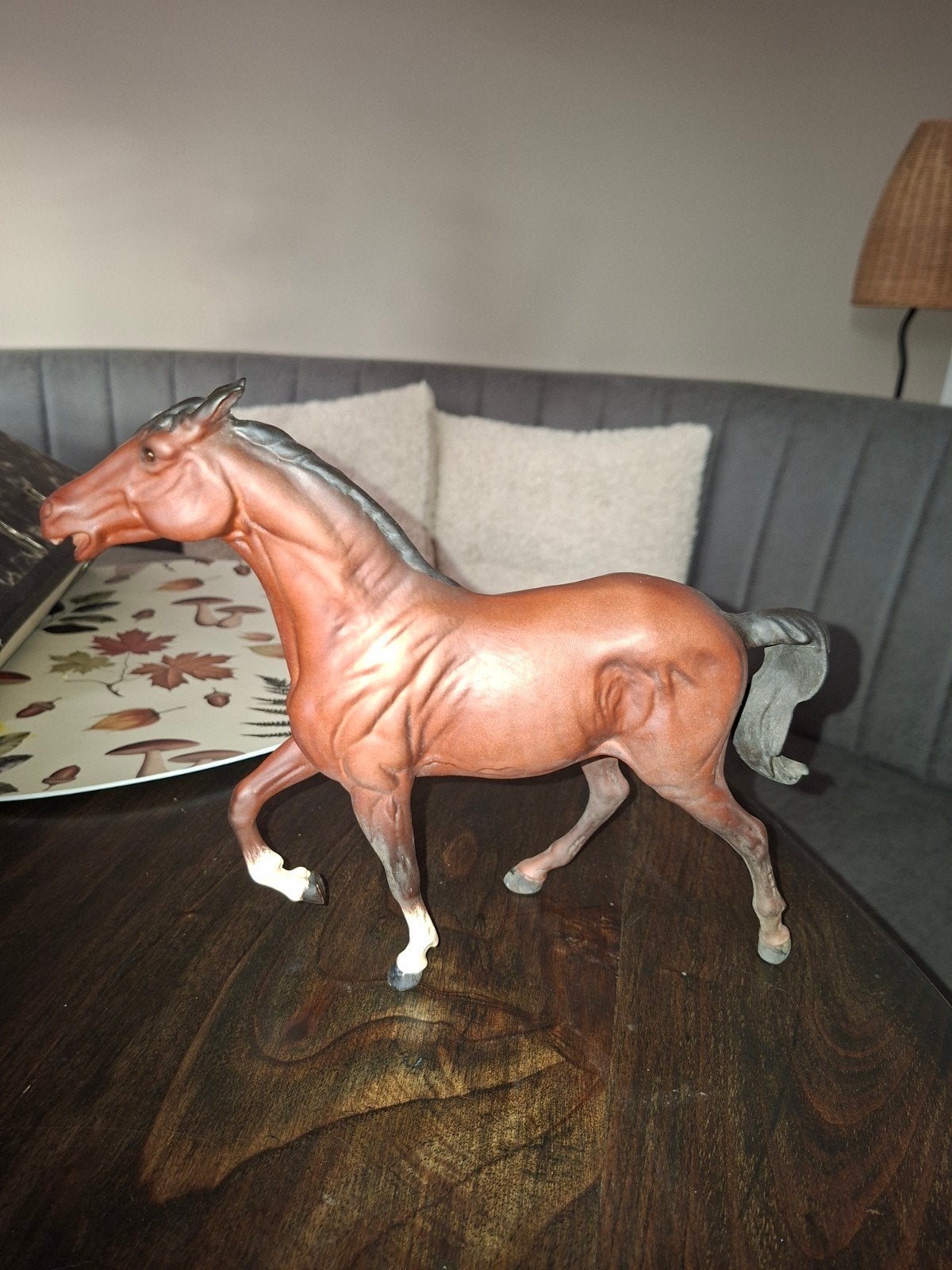 Beswick paard beeldje - Bruin met zwarte manen en staart, Ophalen of Verzenden