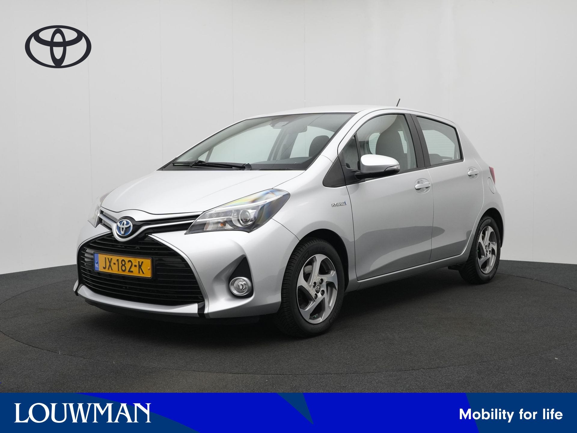 Toyota Yaris 1.5 Hybrid Trend (bj 2016, automaat), Auto's, 12 maanden, Gebruikt, Euro 6, 4 cilinders