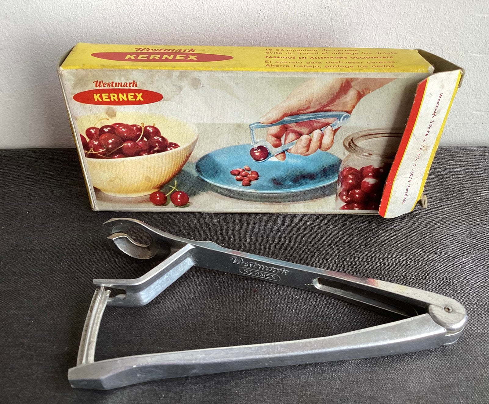 Westmark KERNEX kersenontpitter, oud bijbehorend doosje 60th, Ophalen of Verzenden, Gebruikt