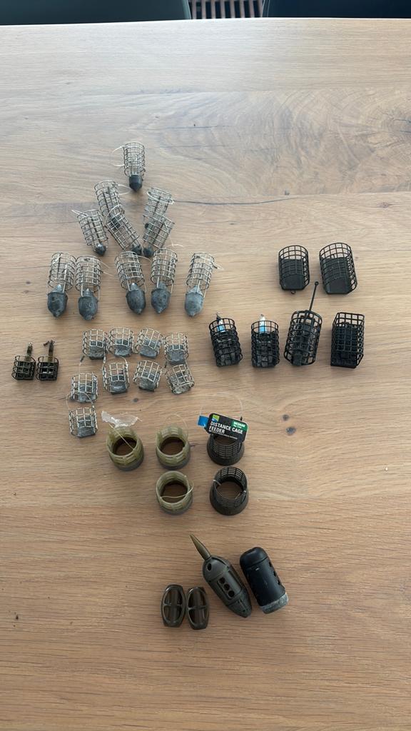 Voerkorven feeder, Ophalen of Verzenden, Zo goed als nieuw