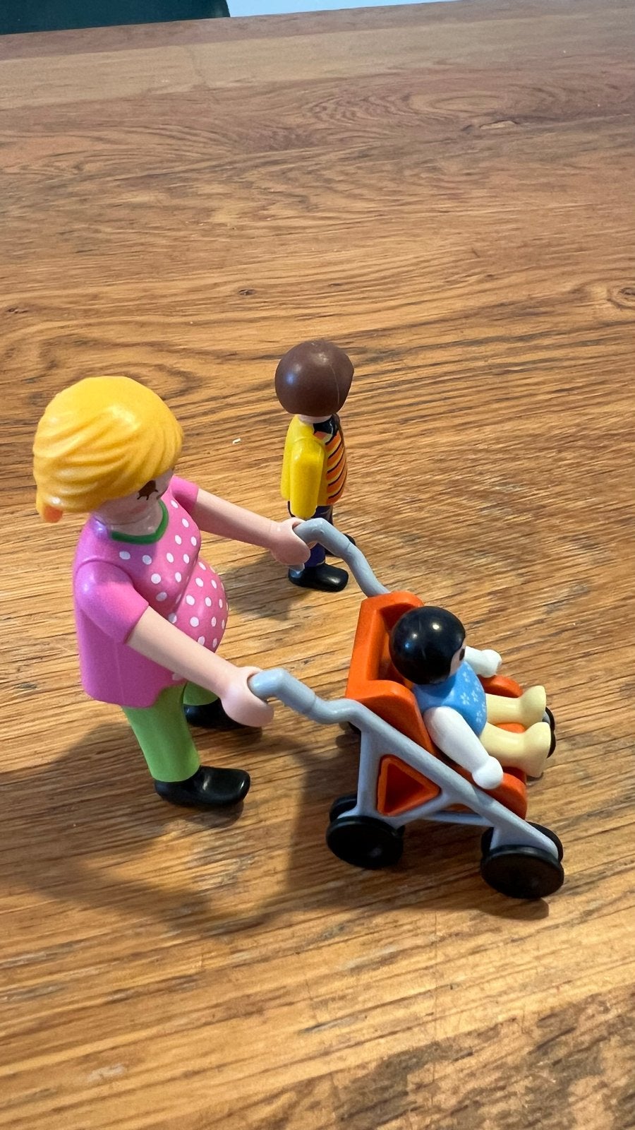 Playmobil gezin met kinderwagen en baby, Gebruikt, Complete set, Ophalen of Verzenden, City life
