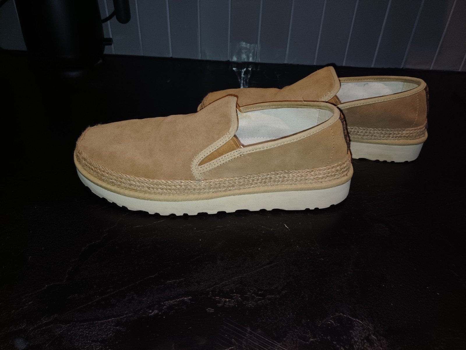 Ugg heren suede loafers maat 43, Ophalen of Verzenden, Zo goed als nieuw, UGG