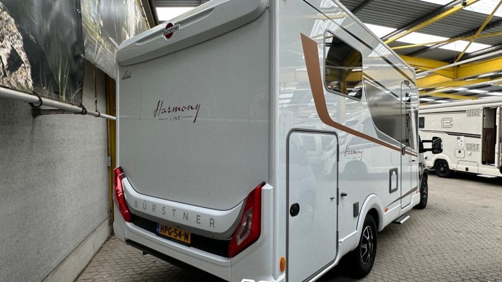 Bürstner Lyseo Harmony Line 690 G EX-VERHUUR 0 KM!!, Caravans en Kamperen, Ringverwarming, ABS, 6 tot 7 meter, Bedrijf