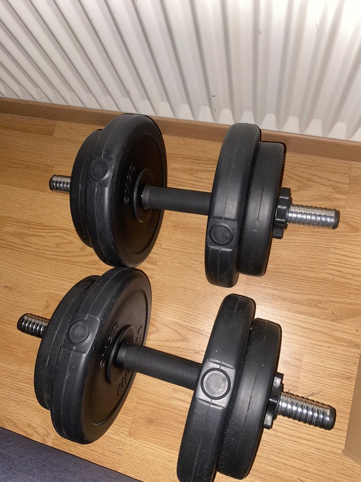 Set dumbels voor eventuele thuis gym, Sport en Fitness, Fitnessmaterialen, Ophalen, Zo goed als nieuw, Rug, Dumbbell