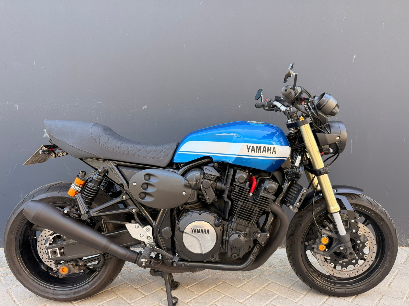 Yamaha XJR 1300 Muscle Bike Custom | 2016 | R1 USD 24.550km, Motoren, LED Verlichting, Occasion, 4 cilinders, Motorrijbewijs A