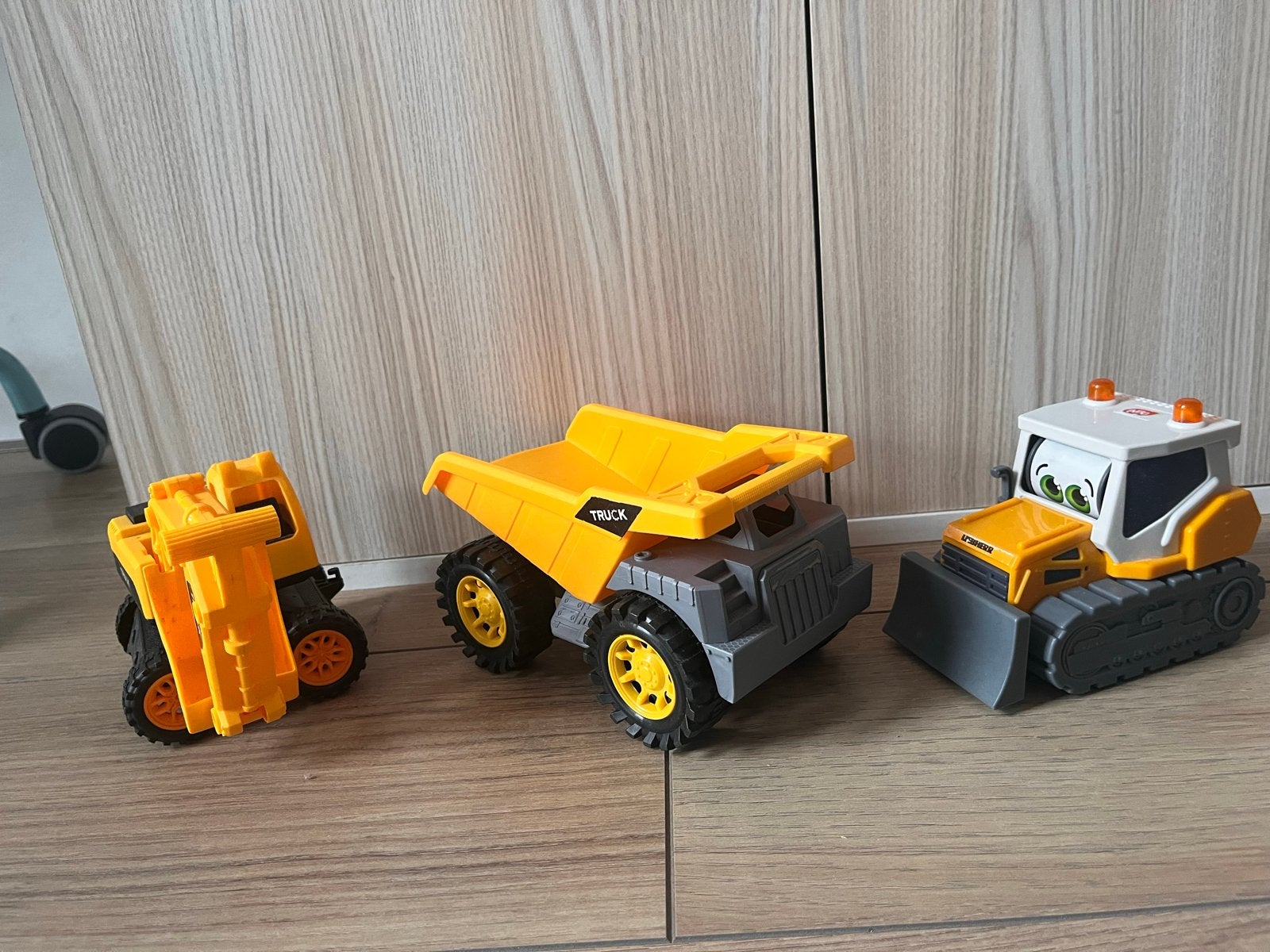 Set van 3 speelgoedvoertuigen: graafmachine, dumper, bulldoz, Ophalen, Gebruikt