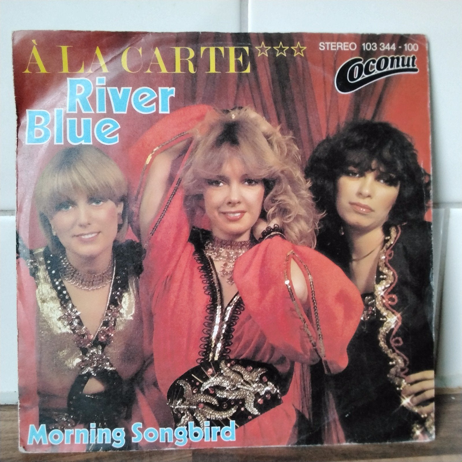 A la carte  - River Blue, Ophalen of Verzenden, Gebruikt, Overige formaten, Levenslied of Smartlap