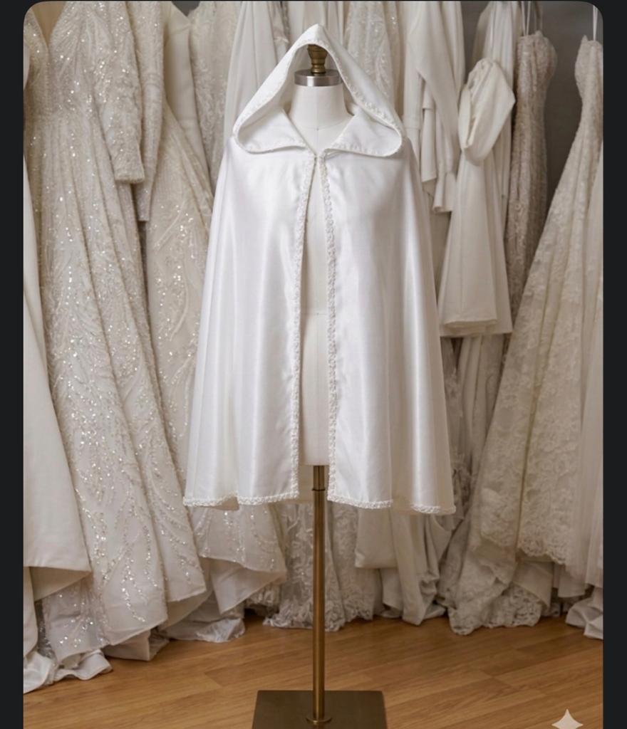 Witte Bruidscape met Capuchon en Pailletten, Ophalen of Verzenden, Nieuw, Wit, Accessoires