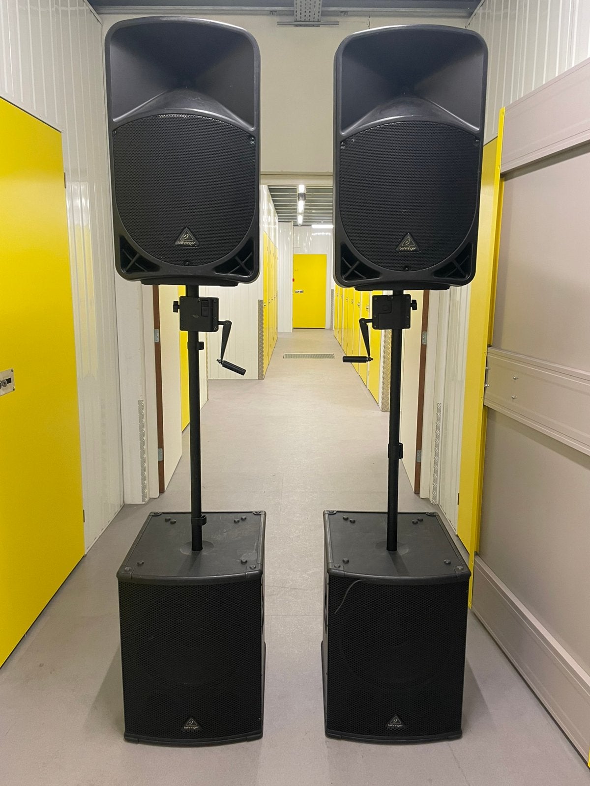 Behringer EUROLIVE 2x Subs (B1500XP) & 2x Speakers (B12X)