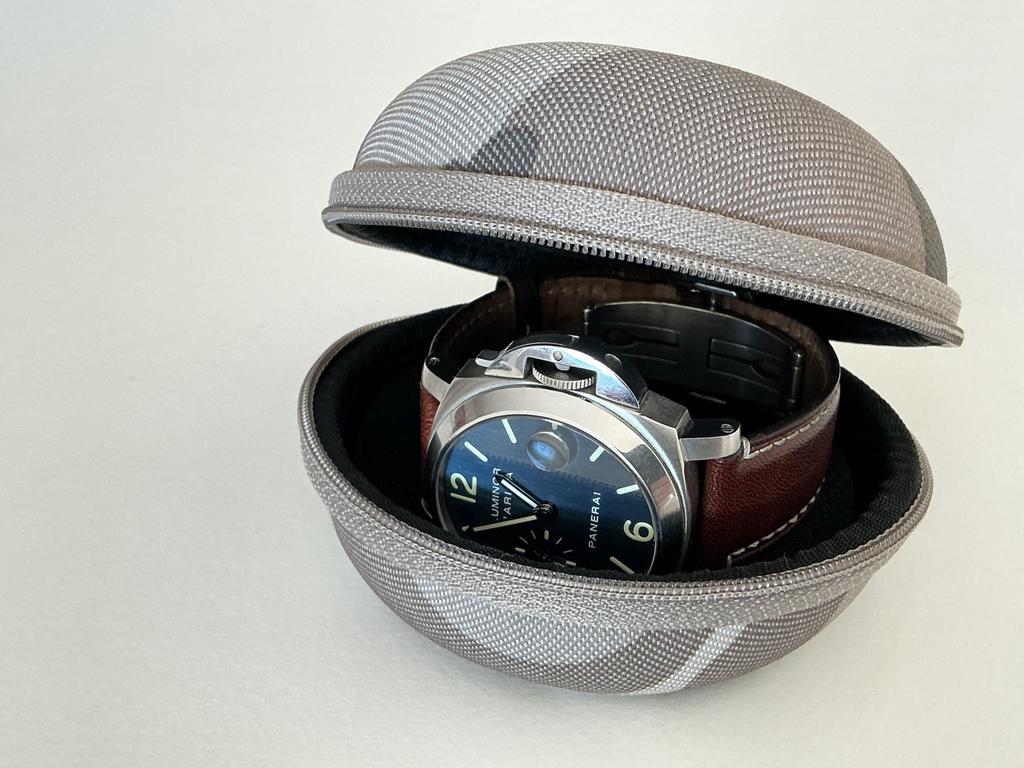 Watch travel case, shockbeschermer en reisetui mil-spec., Ophalen of Verzenden, Essthetic, NA, NA