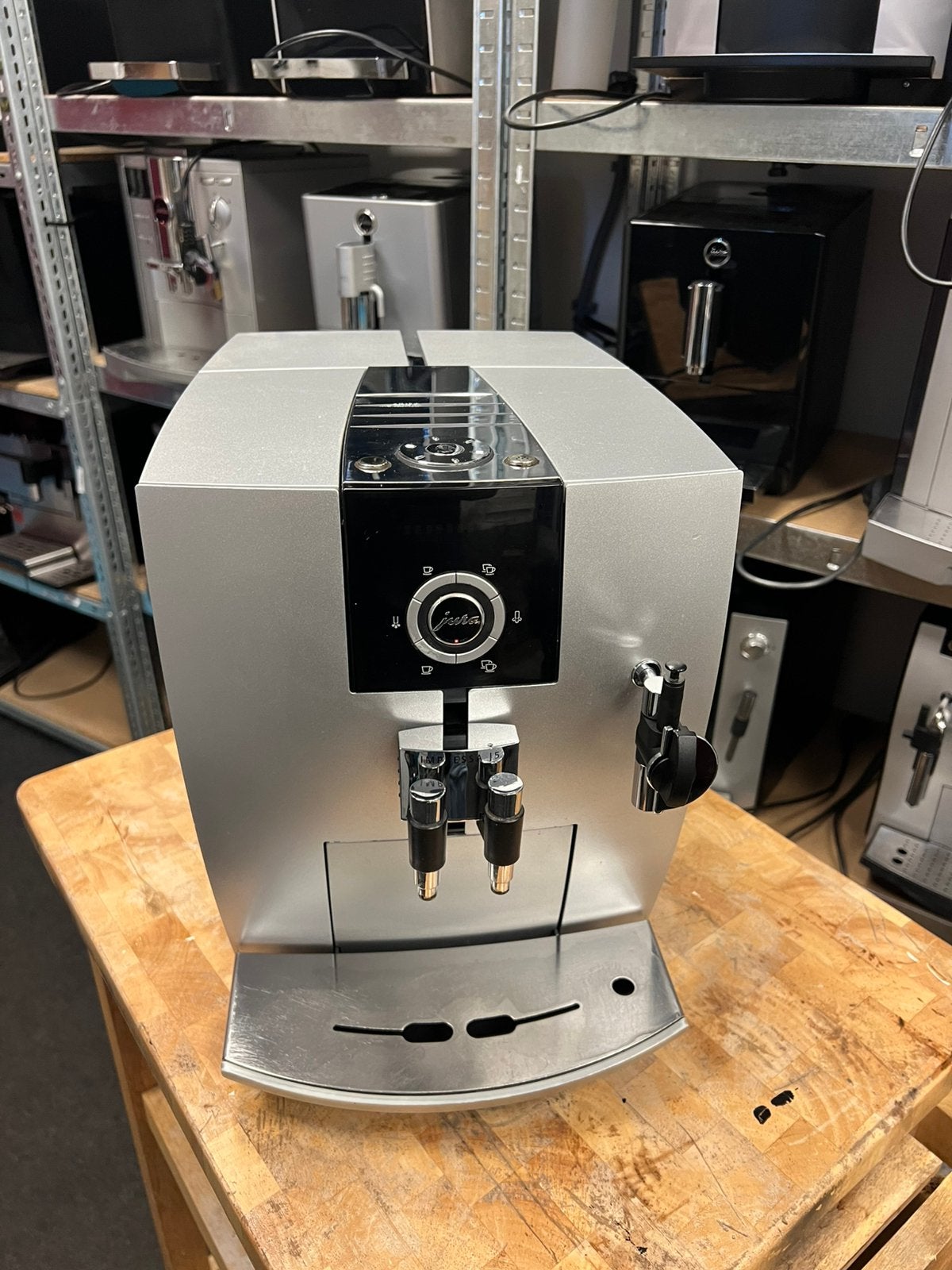 Jura j 5, Witgoed en Apparatuur, Kundendienst@jura.com, 10 kopjes of meer, Koffiemachine, Ophalen of Verzenden