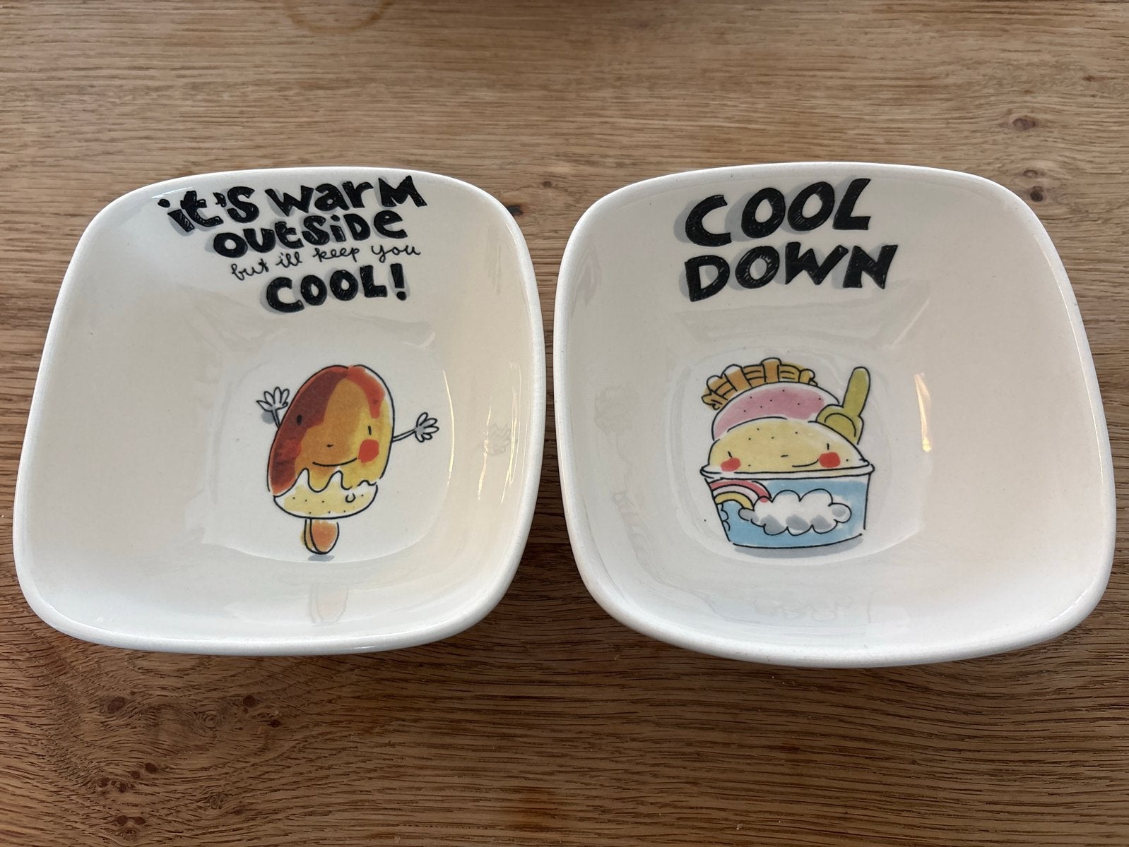 Blond Amsterdam ijs bakjes - 'Cool Down' en 'It's Warm', Huis en Inrichting, Keuken | Servies, Ophalen of Verzenden, Zo goed als nieuw