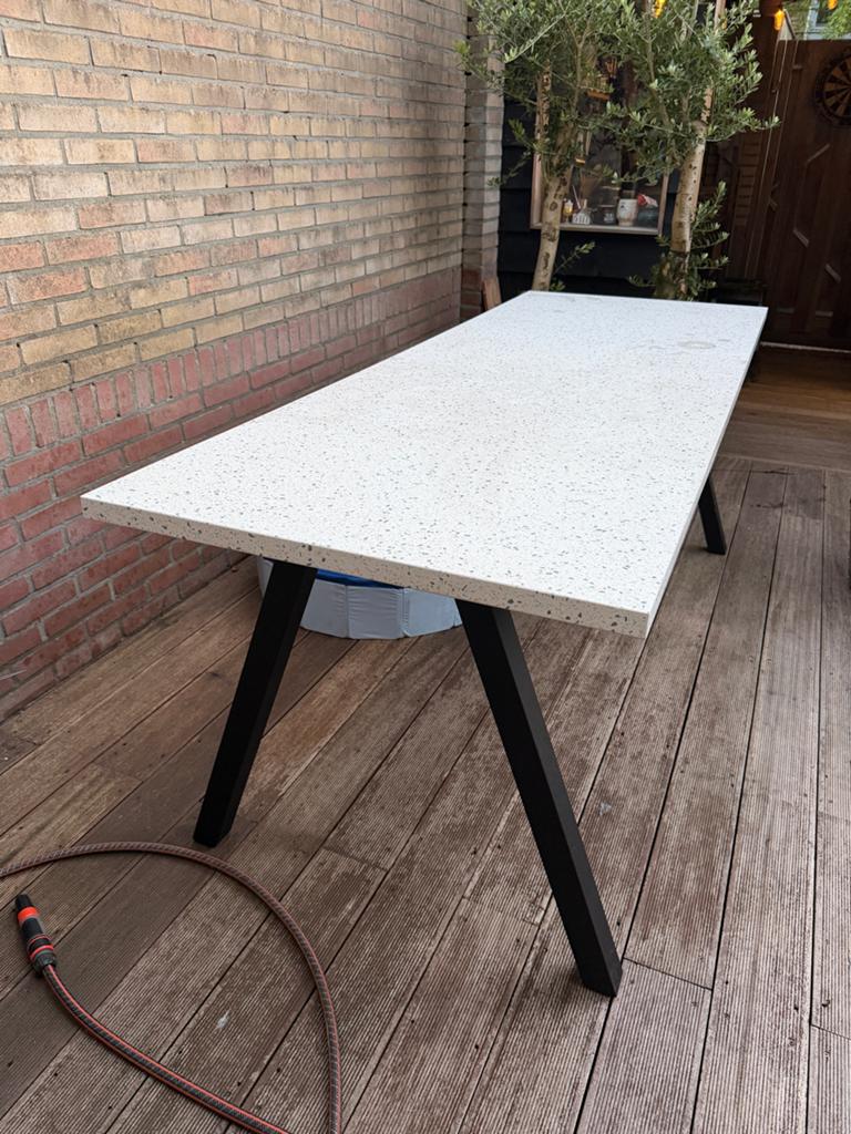 Stijlvolle Terrazzo Tuintafel 2000x750cm  - Modern Design, Ophalen, Zo goed als nieuw, Rechthoekig, Overige materialen