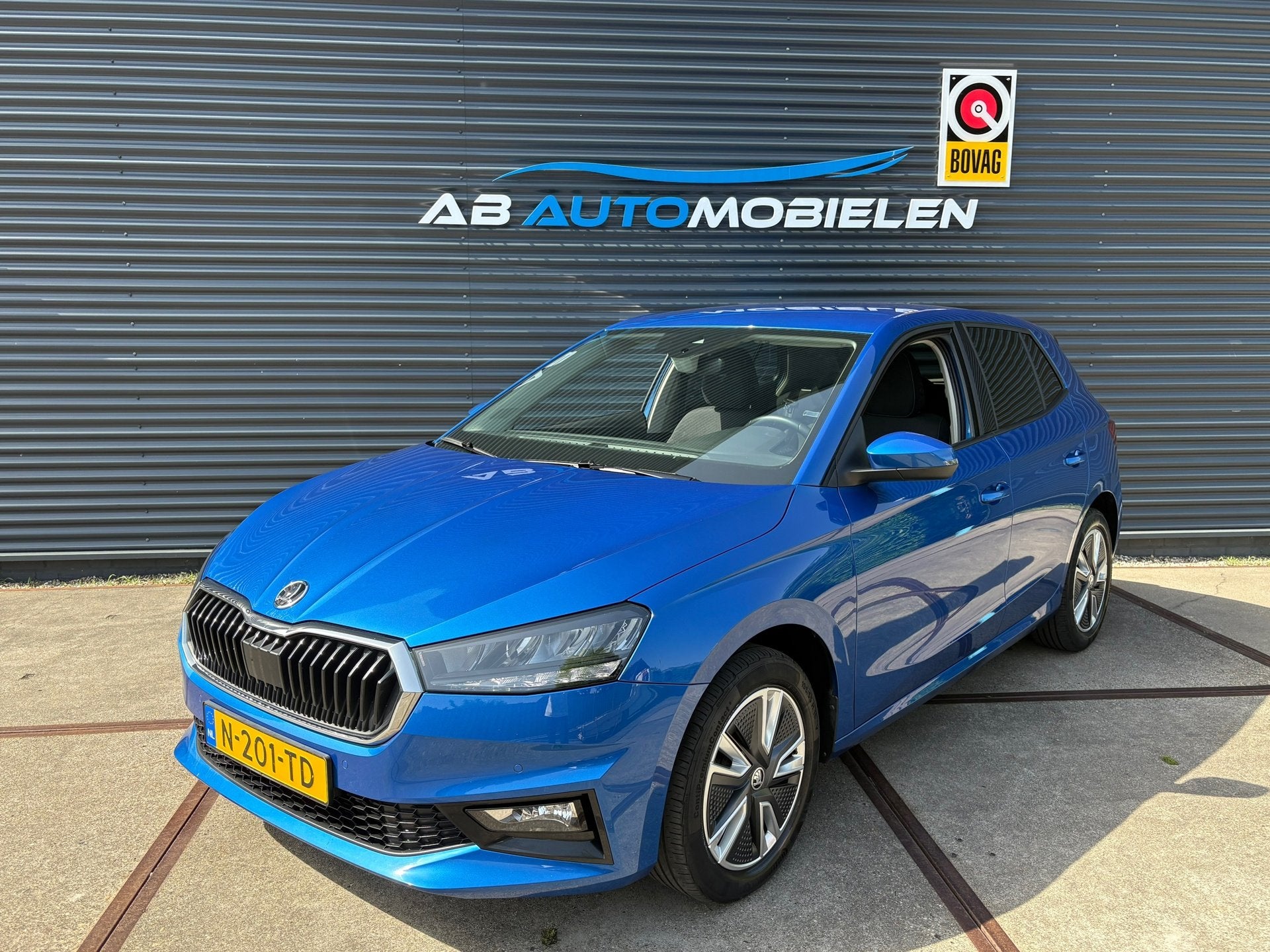 Skoda Fabia 1.0 TSI Ambition CARPLAY/ PARKEERSENSOREN, Voorwielaandrijving, Euro 6, 95 pk, Met garantie (alle)