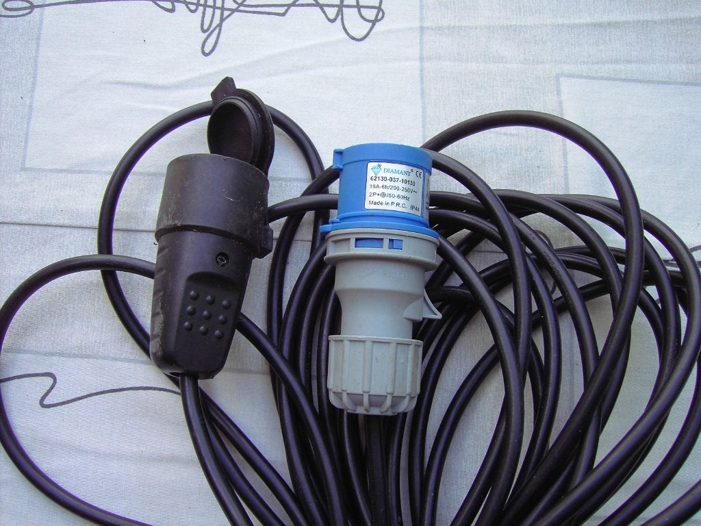 camping kabel CEE stekker met contra geaarde stekker L 16 m., Ophalen, Zo goed als nieuw