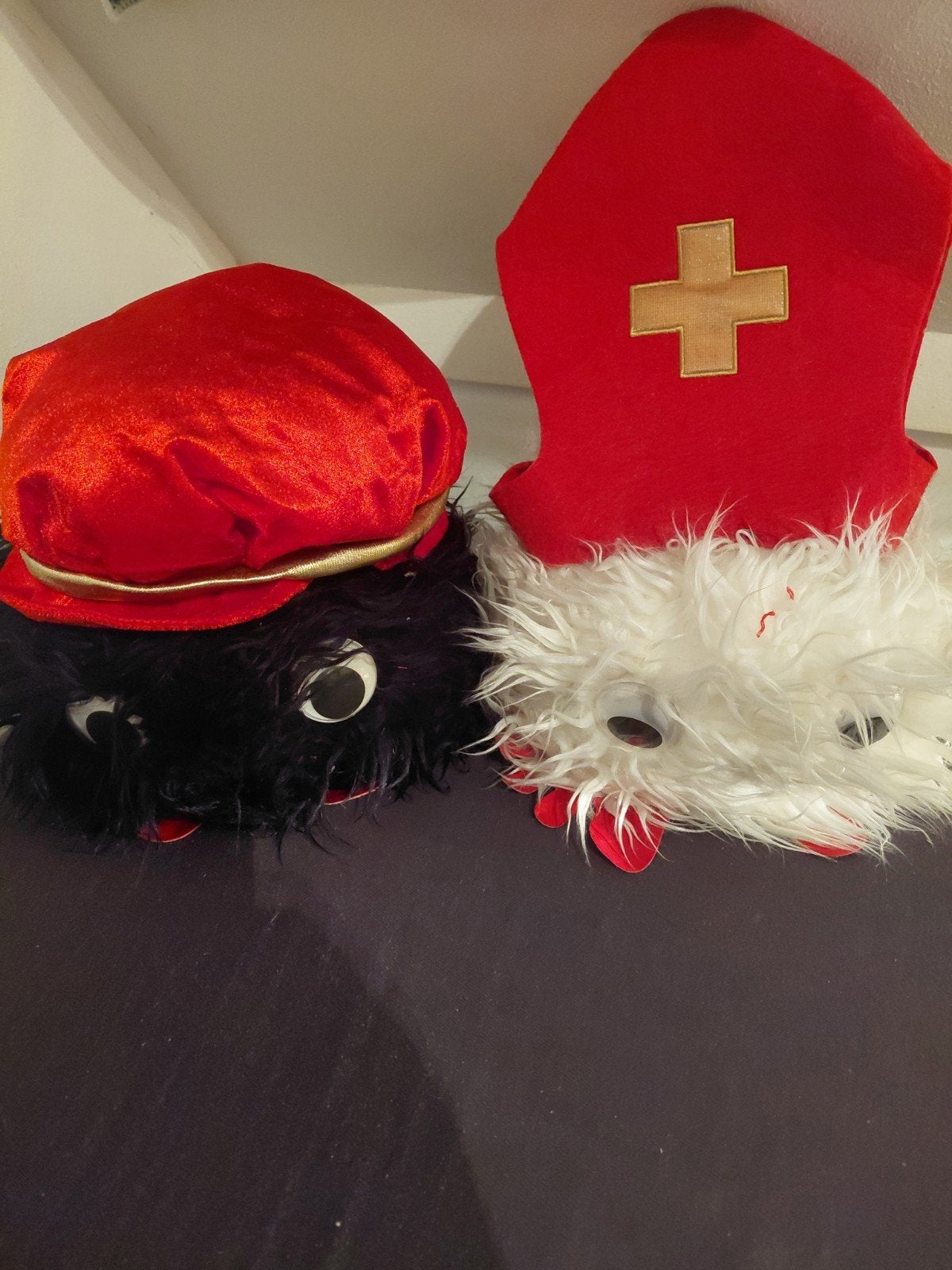 wuppie sinterklaas en Piet, Diversen, Ophalen