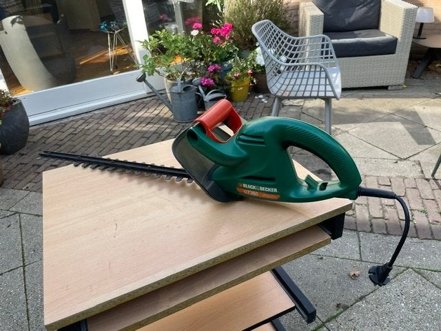 heggeschaar elektrisch, Ophalen, Gebruikt, Elektrisch, Black & Decker