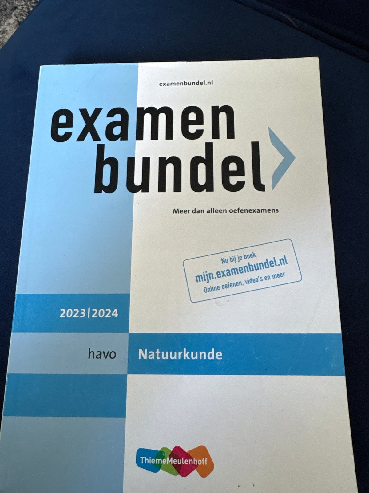 Examenbundel Natuurkunde HAVO 2023/2024, Boeken, Ophalen of Verzenden, Zo goed als nieuw, HAVO, Natuurkunde