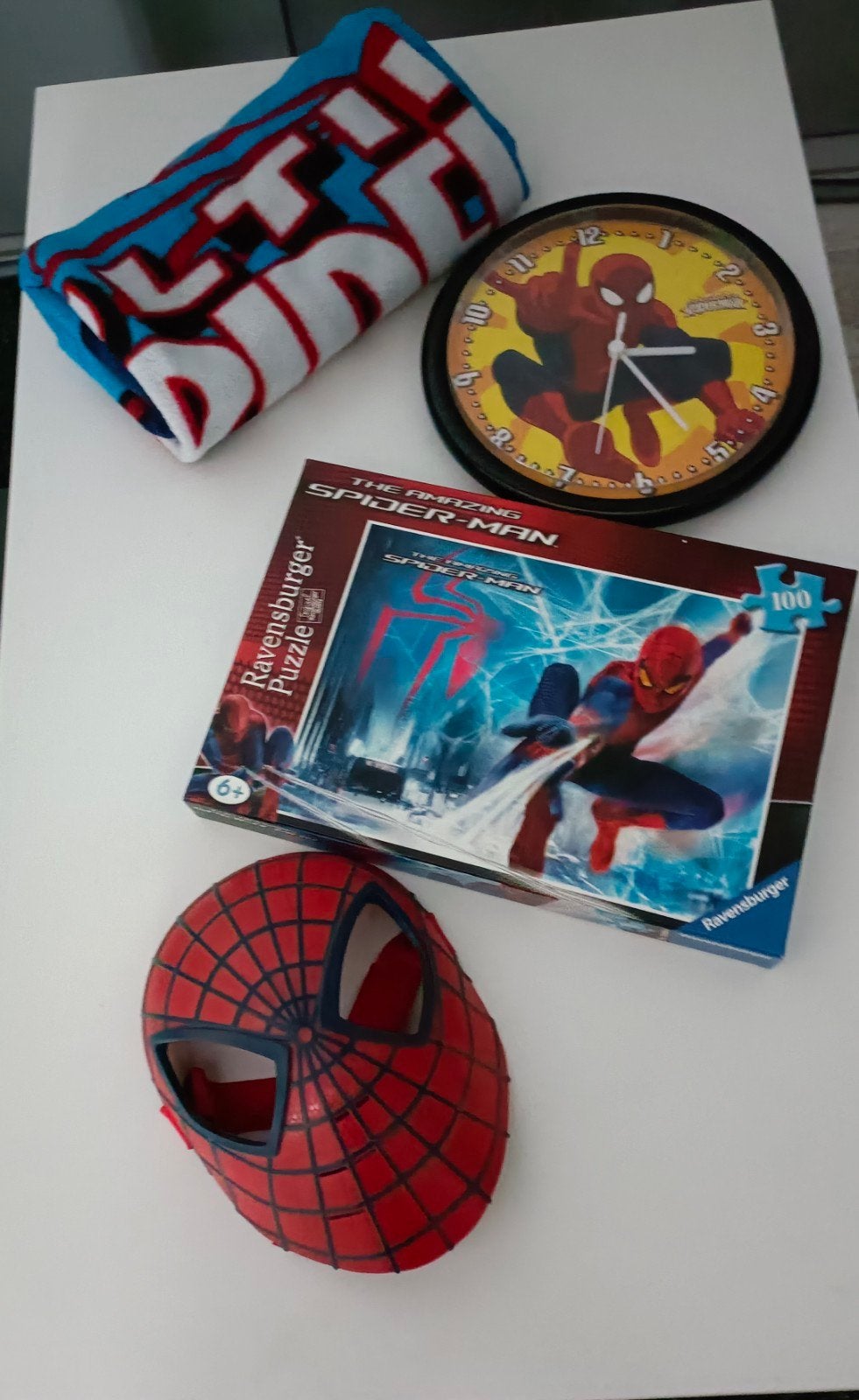 Spiderman spullen, Ophalen, Gebruikt