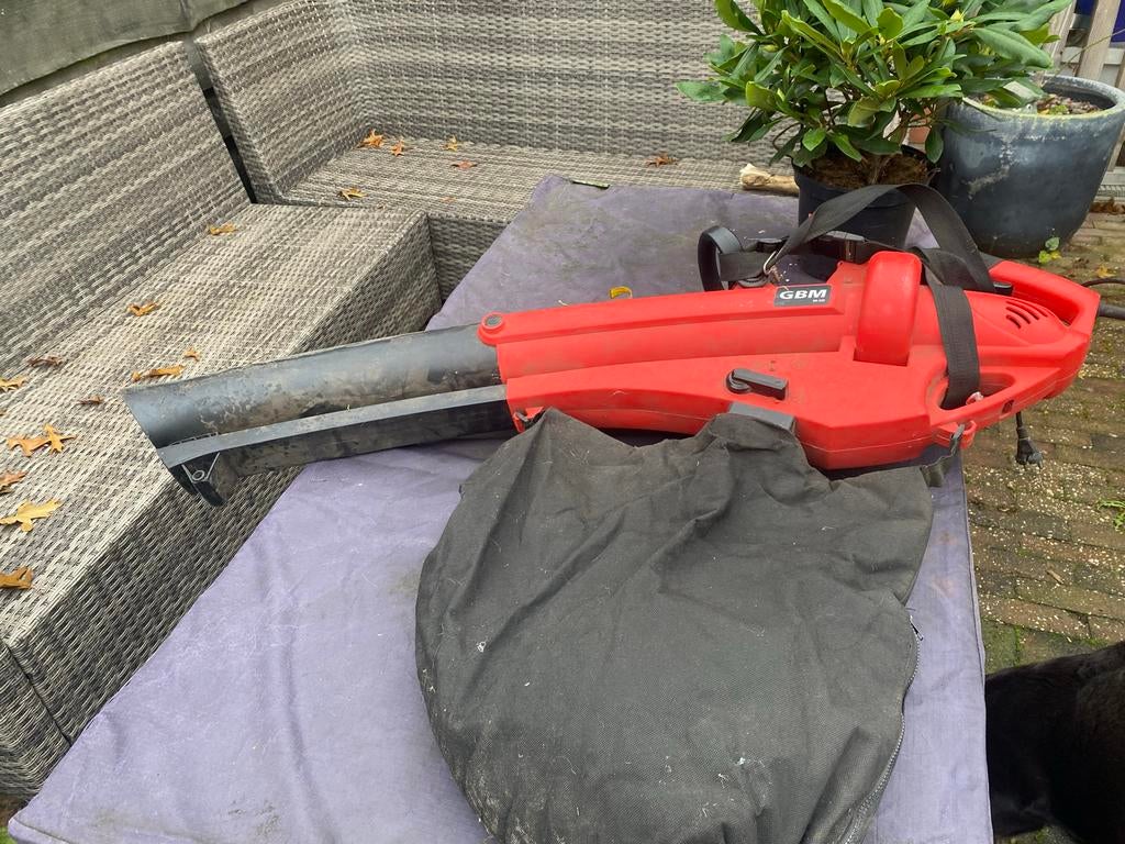 GBM BR-33V Bladblazer - Krachtig en Gebruiksvriendelijk, Tuin en Terras, Bladblazers, Ophalen, Benzine, Gebruikt, Handgedragen