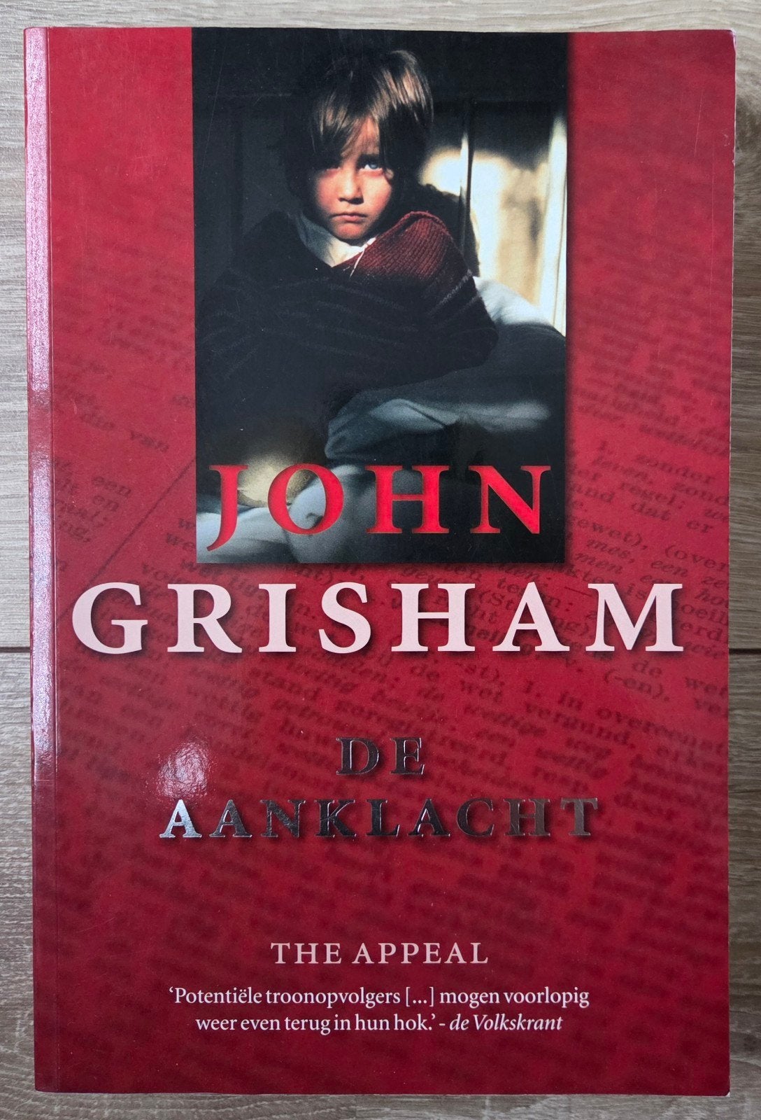John Grisham - De aanklacht, Ophalen of Verzenden, Zo goed als nieuw, John Grisham