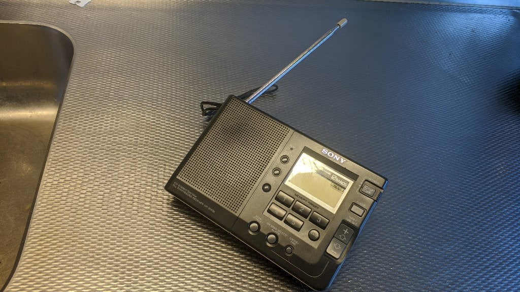 Sony ICF-SW30 Wereld ontvanger "Voor je noodpakket, Ophalen, Wereldontvanger