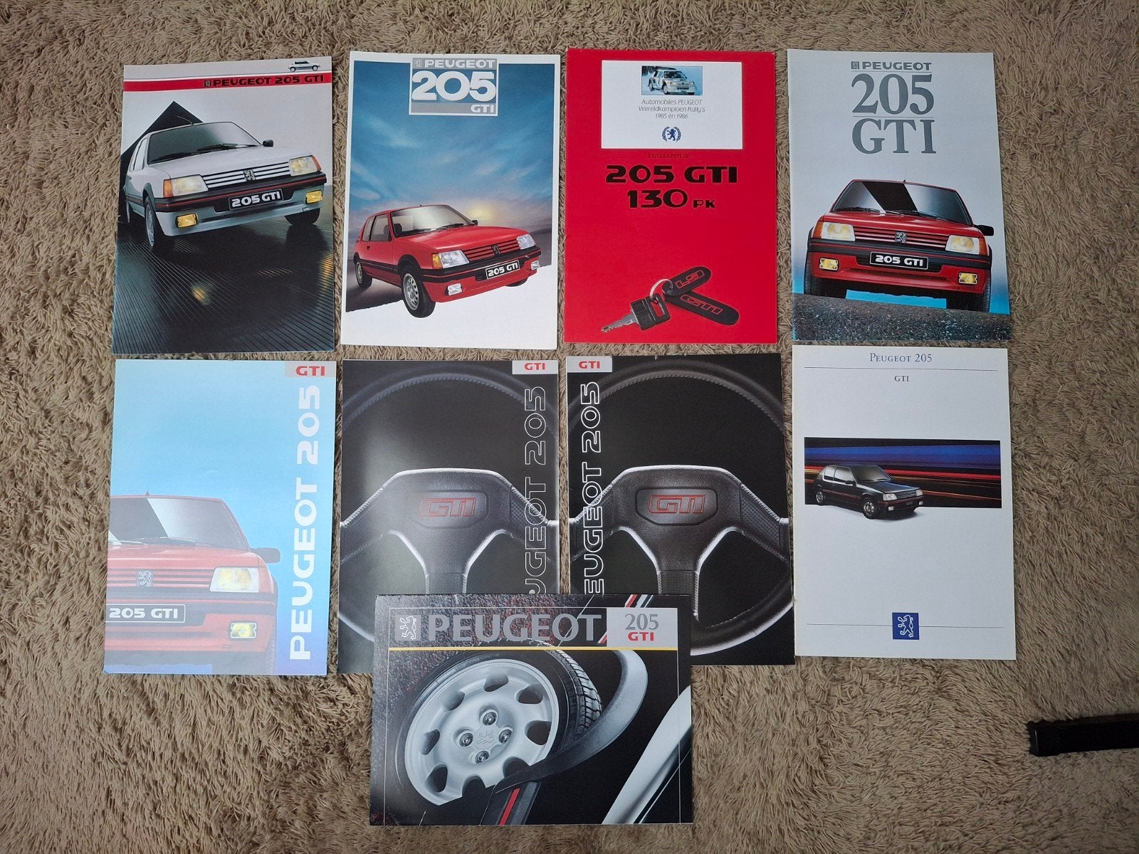 lot autofolders Peugeot 205 GTI, Verzenden, Zo goed als nieuw, Peugeot