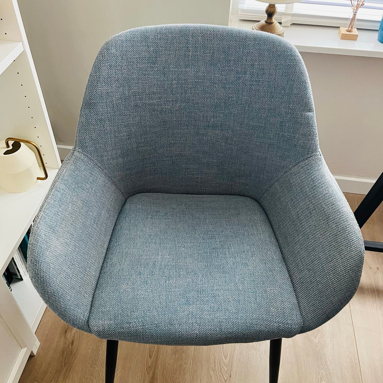 4x Kave Home eetkamerstoel Konna -  lichtblauw, Ophalen, Blauw, Zo goed als nieuw, Vier