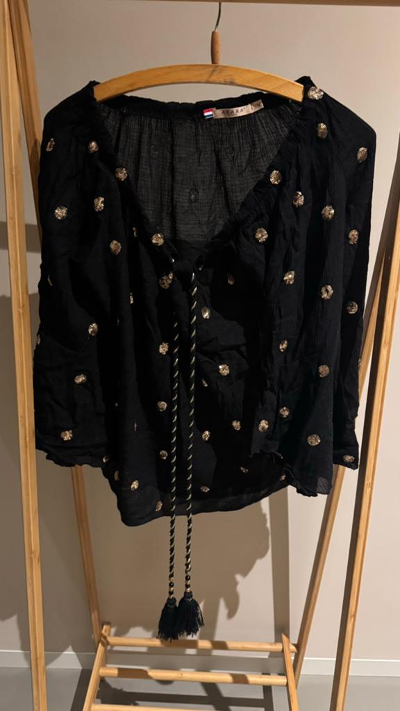 Zwarte blouse met gouden pailletten - Azara Paris, Ophalen of Verzenden, Zo goed als nieuw, Maat 36 (S), Zwart