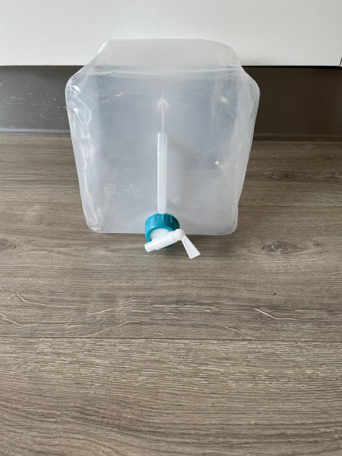 Watertap / waterreservoir, Ophalen, Zo goed als nieuw
