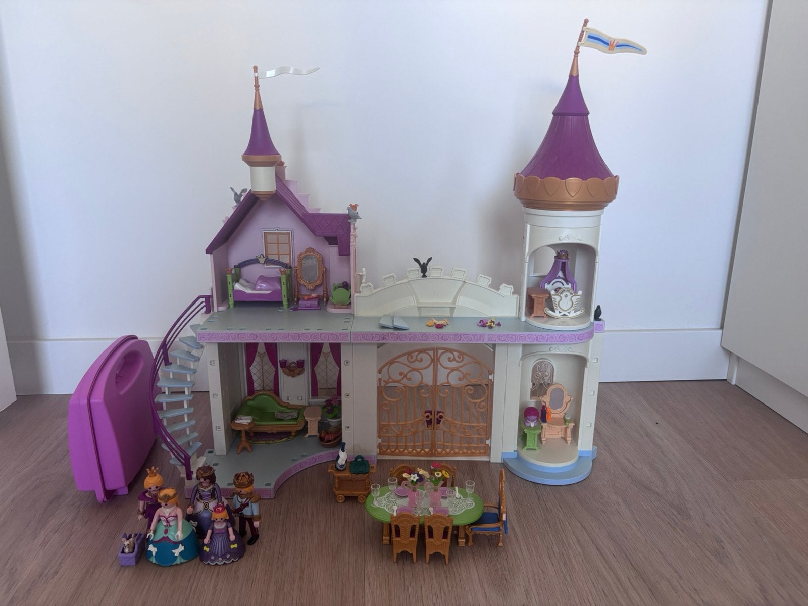 Playmobil Prinsessenkasteel met poppen en meubels, Kinderen en Baby's, Speelgoed | Poppenhuizen, Ophalen, Gebruikt, Poppenhuis