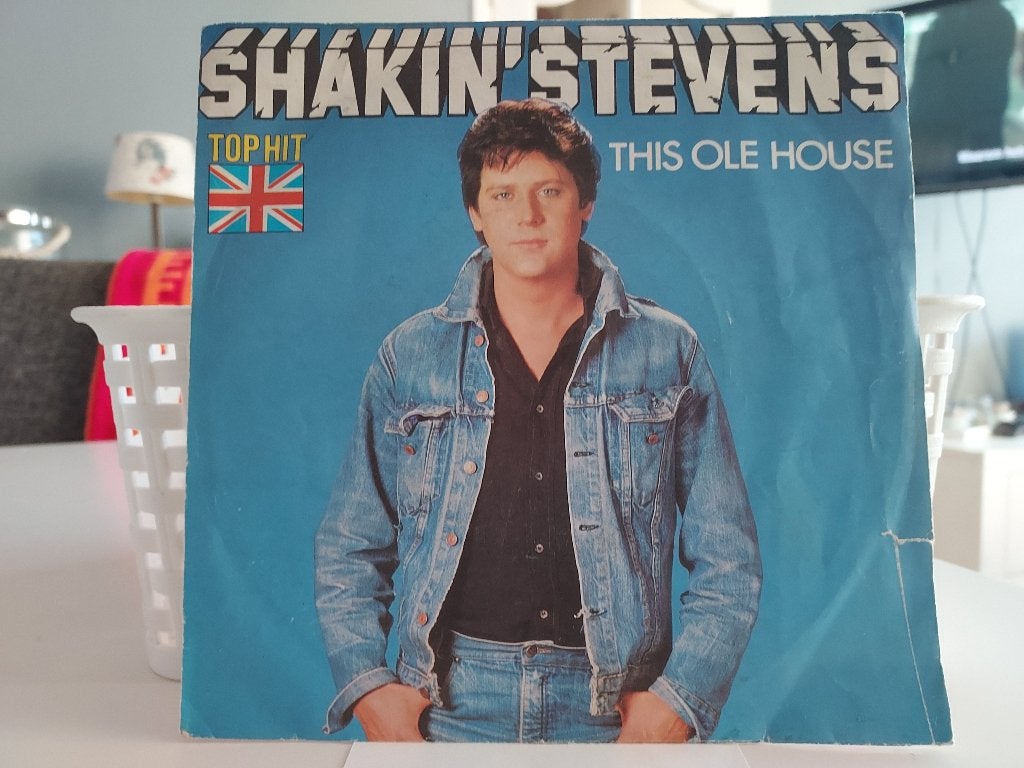 7" Single Shakin' Stevens - This Ole House / Let Me Show You, Gebruikt, 7 inch, Ophalen of Verzenden, Pop
