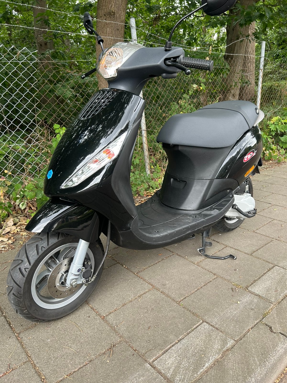 ️✨Zip 2t 50cc 2001 4000km brom✨ (A1 keurbaar), Fietsen en Brommers, Scooters | Piaggio, Nieuw, Zip, Maximaal 45 km/u, Tweetakt
