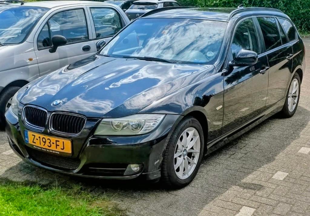 BMW 3-Serie 320d 184pk Aut. 2012 Zwart, Auto's, 1995 cc, Zwart, 4 cilinders, Zwart