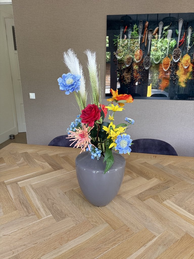 Actie 1 + 1 gratis: Kunstbloemenboeket met glazen vaas, Binnen, Ophalen of Verzenden, Boeket, Inclusief kunstbloemen