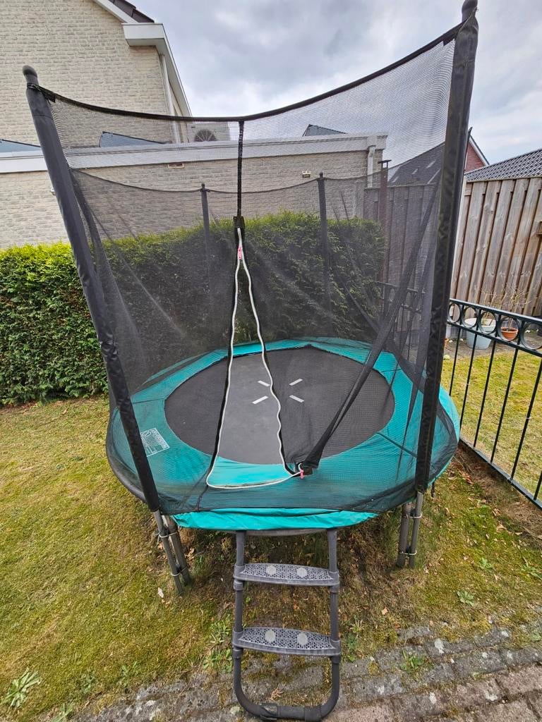 Airlife Trampoline 244 cm - 150 kg, Kinderen en Baby's, Speelgoed | Buiten | Trampolines, Ophalen, Gebruikt