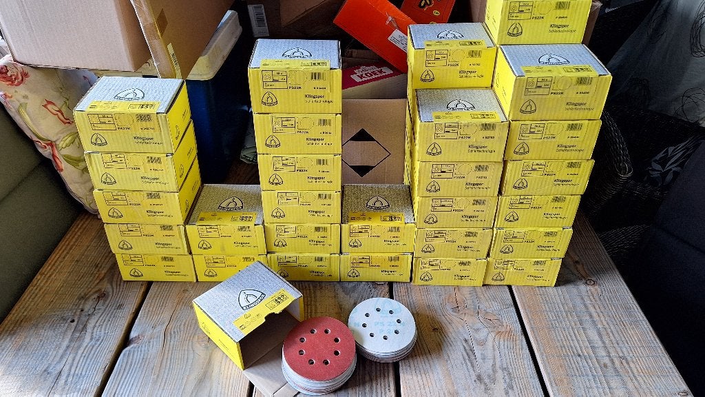 40 dozen Klingspor schuurvellen schuurpapier PS22K 125mm, ., Nieuw, Ophalen of Verzenden, .
