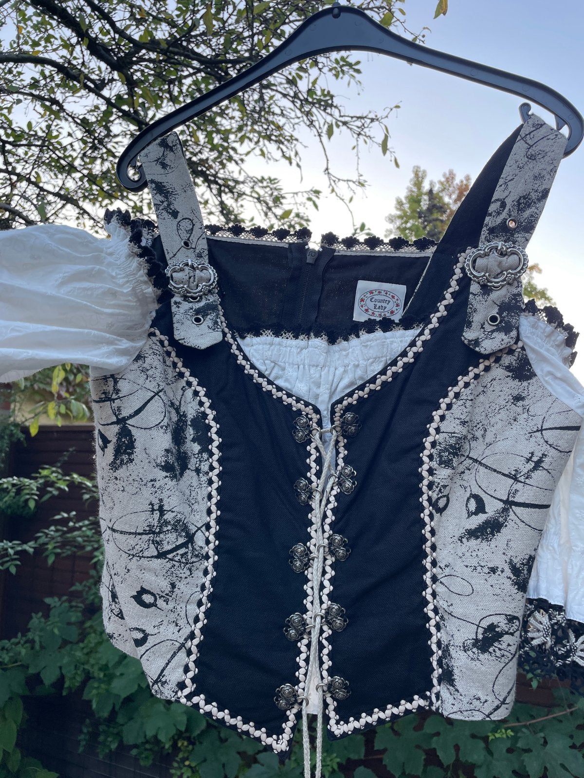 Originele Tiroler outfit mt 40 - Dirndl blouse en rok, Maat 38/40 (M), Ophalen of Verzenden, Kleding, Overige thema's
