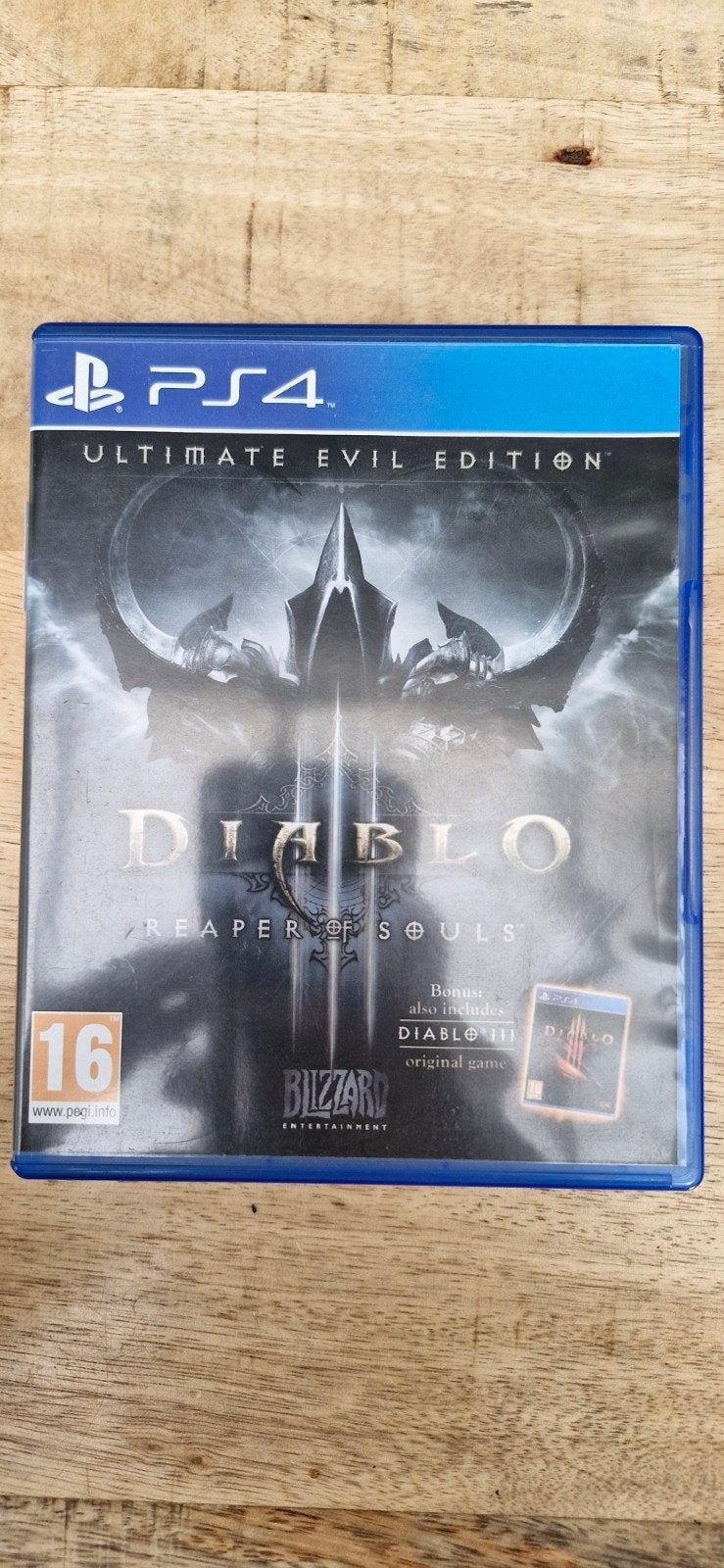 Diablo III: Reaper of Souls - Ultimate Evil Edition PS4, Spelcomputers en Games, Ophalen of Verzenden, Zo goed als nieuw, Eén computer