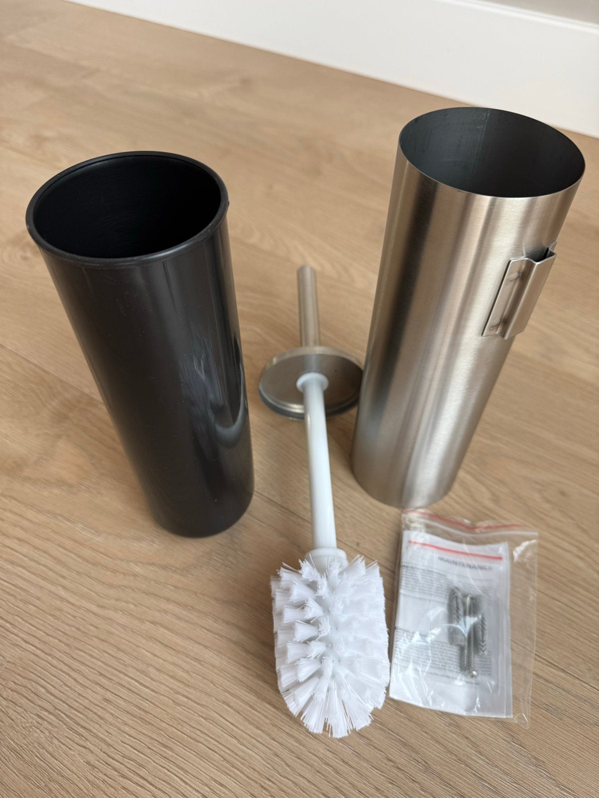 Geesa Nemox toiletborstel en houder - Geborsteld RVS, Toilet-accessoire, Overige merken, Nieuw, Ophalen of Verzenden