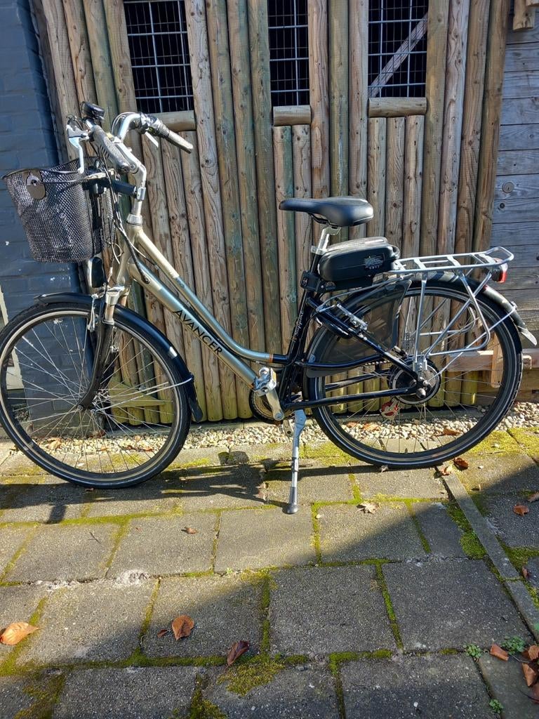 Elektrische dames fiets, Fietsen en Brommers, Elektrische fietsen, Ophalen, Gebruikt, Overige merken