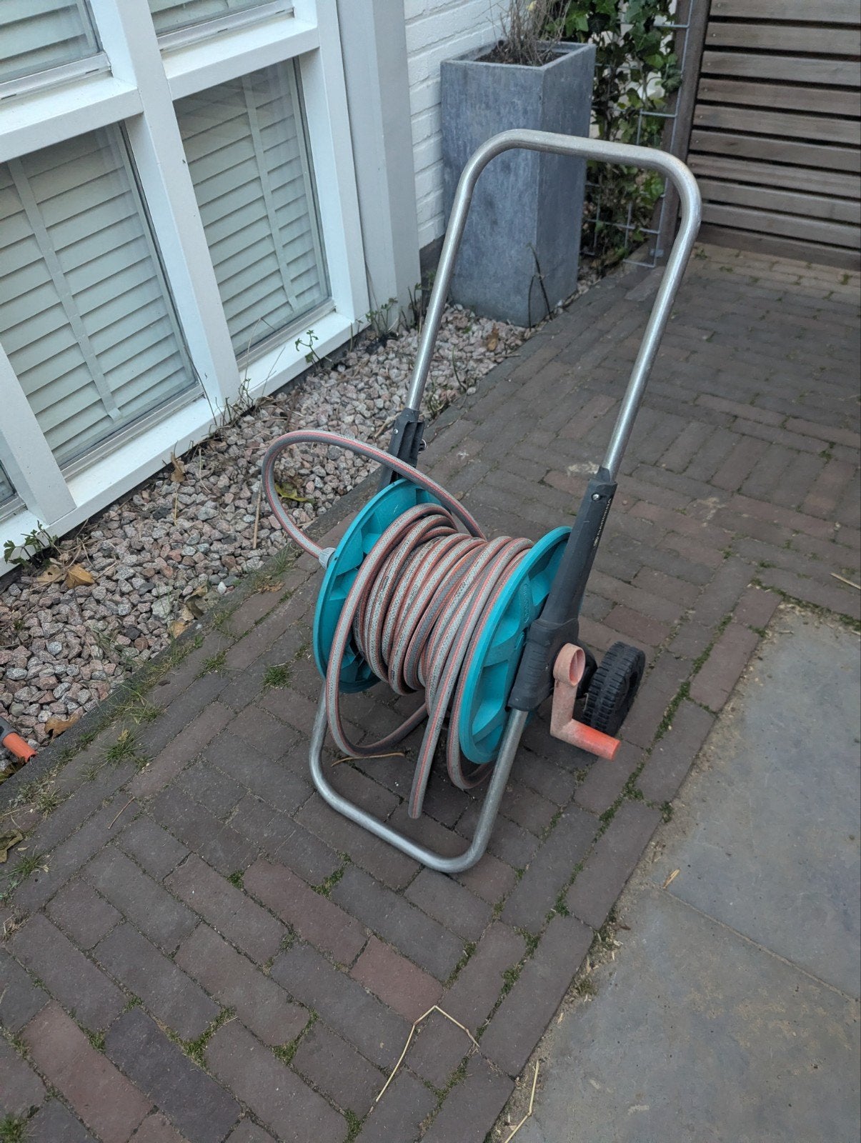 Gardena tuinslanghaspel met slang 20 meter, Tuin en Terras, Ophalen of Verzenden, Gebruikt, Tuinslanghaspel