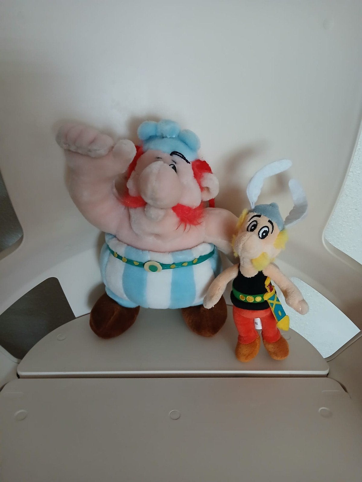 Astrix en Obelix knuffels Obelix is 30 cm en Astrix is 25 cm, Gebruikt, Overige merken, Overige typen, Ophalen of Verzenden