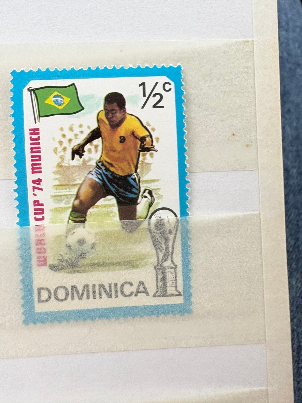 Postzegel Dominica 1974 WK München Pelé Voetbal, Ophalen of Verzenden, Gestempeld, Sport