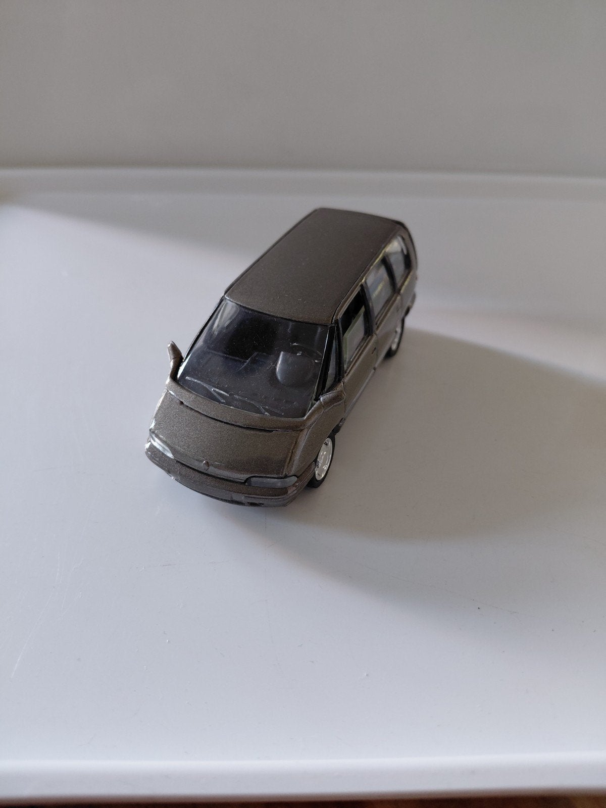 Renault Espace, Hobby en Vrije tijd, Modelauto's | 1:43, Ophalen of Verzenden, Zo goed als nieuw, Auto, Solido