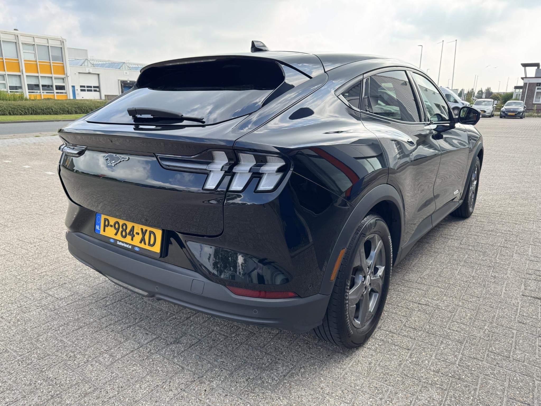 Foto 8 van Ford Mustang Mach-E Extended RWD 98 kWh 294pk | Technology P