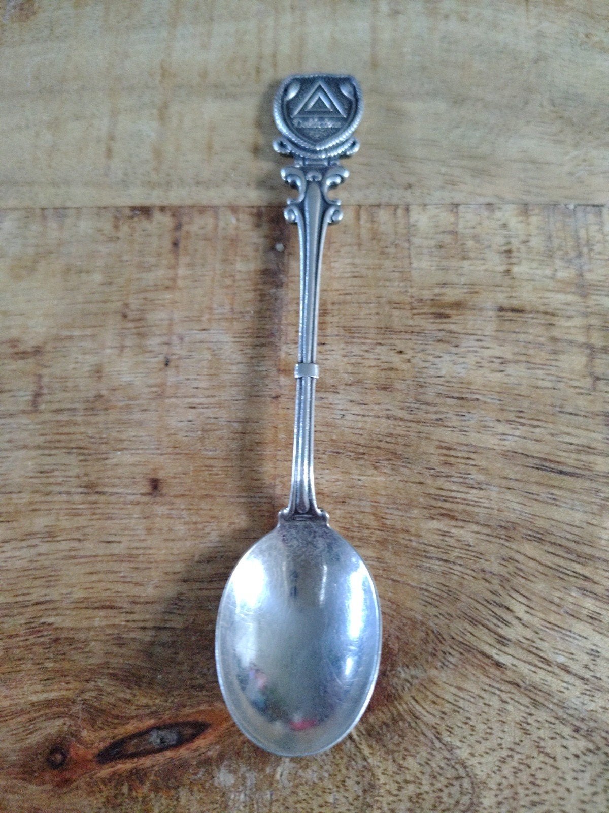 Vintage verzilverde herinneringslepel Delta touls, Antiek en Kunst, Antiek | Bestek, Ophalen of Verzenden