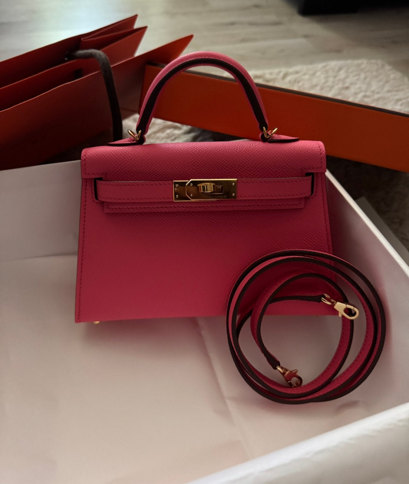 Hermes kelly mini pink, Sieraden, Tassen en Uiterlijk, Tassen | Damestassen, Verzenden, Zo goed als nieuw